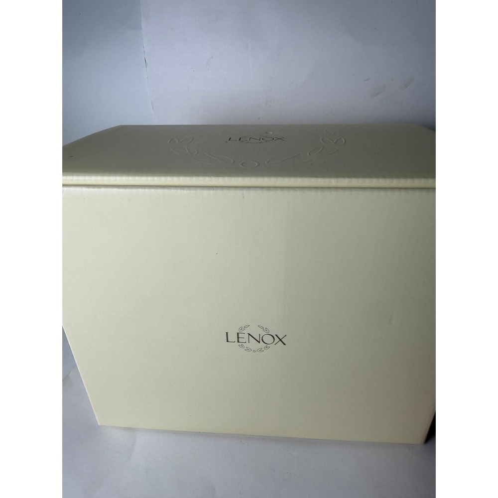 Lenox Housewarming Gravy Boat‎ Ivory Fine China Gold Trim 6249643 New In Box - Picture 6 of 8
